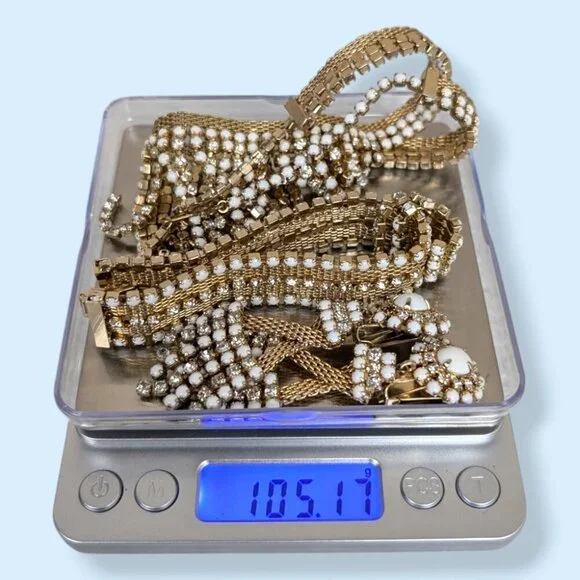 Vintage 3pc Rhinestone & White Plastic Parure - Picture 14 of 14